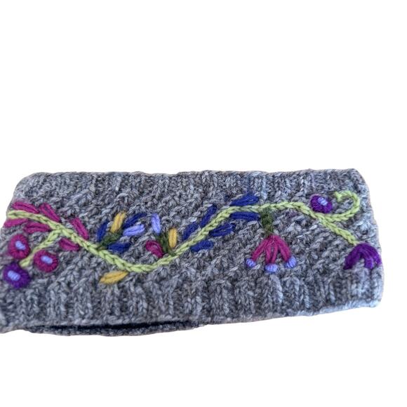 Lost Horizons Wool Embroidered Knit Headband – Floral Winter Ear Warmer - Picture 3 of 7